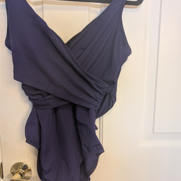 Land's End Wrap Swimsuit Control One Piece Size 8 - Picture 2 of 5